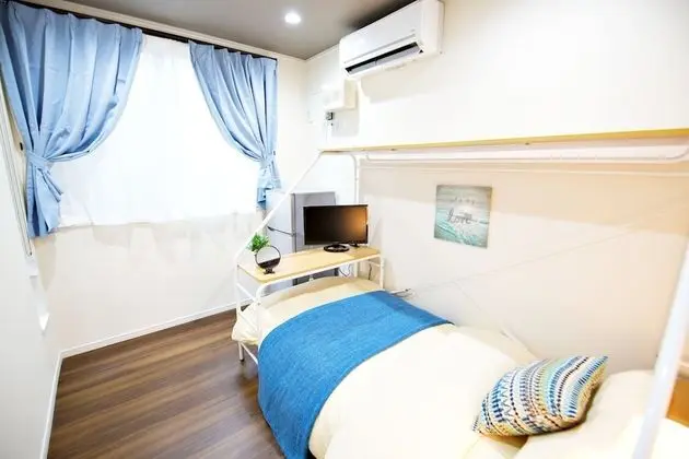 Ev (Private Vacation Home with 11 Rooms)