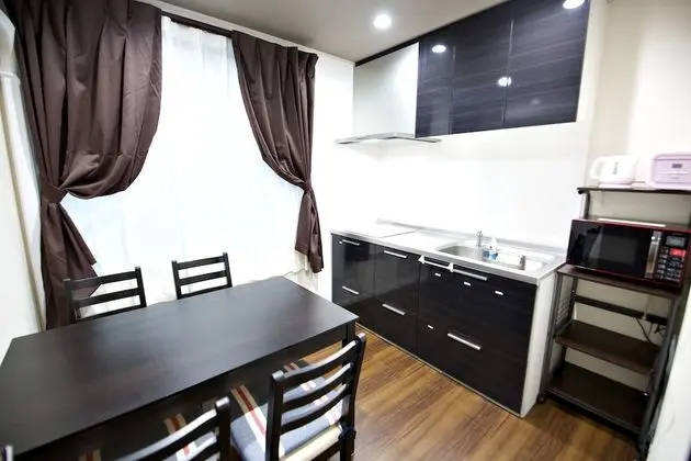 Ev (Private Vacation Home with 11 Rooms)