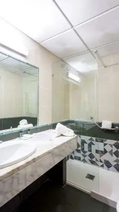 Tek Büyük Yataklı Oda (Cama supletoria)