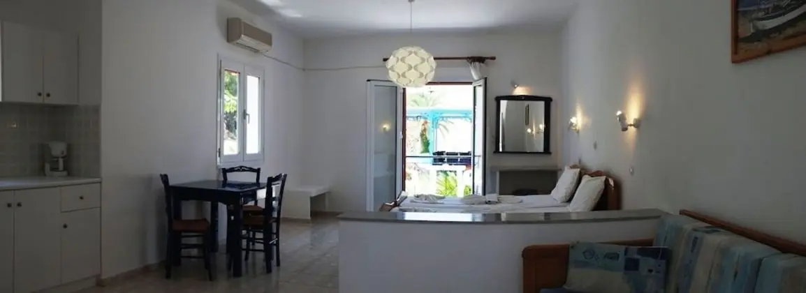 Standard Stüdyo, Bahçe Manzaralı