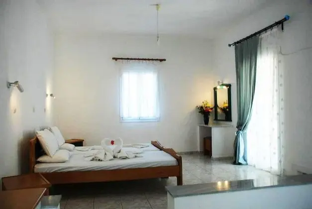 Standard Stüdyo, Bahçe Manzaralı