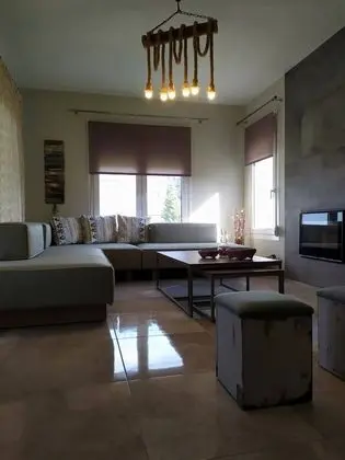 Villa, 3 Yatak Odası, Şömine
