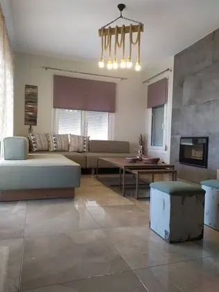 Villa, 3 Yatak Odası, Şömine