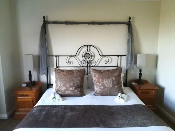 Luxury Oda, 1 En Büyük (King) Boy Yatak, Engellilere Uygun, Dağ Manzaralı (Country Inn)