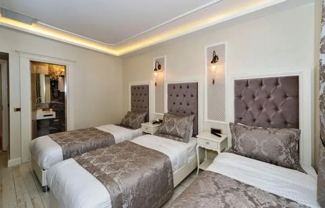 Triple, Şehir Manzaralı