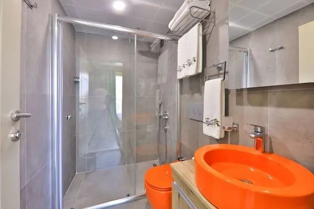 Penthouse Room H:1,95 m (without balcony)