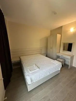 1 + 1 Daire, Bahçe veya Sokak Manzaralı