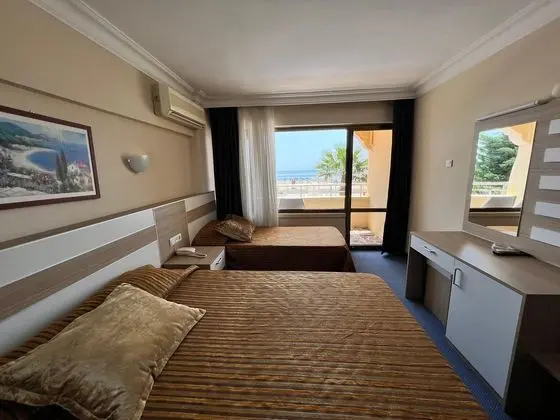 https://images.etstur.com/files/images/hotelImages/TR/97970/l/Zeytinci-Olivera-Resort-Genel-357659.jpg