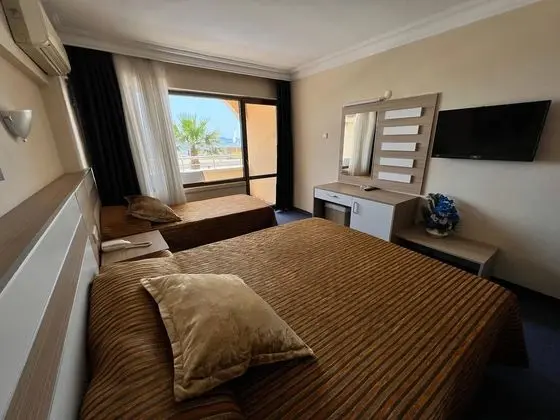 https://images.etstur.com/files/images/hotelImages/TR/97970/l/Zeytinci-Olivera-Resort-Genel-357660.jpg