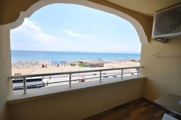 https://images.etstur.com/files/images/hotelImages/TR/97970/l/Zeytinci-Olivera-Resort-Genel-357662.jpg