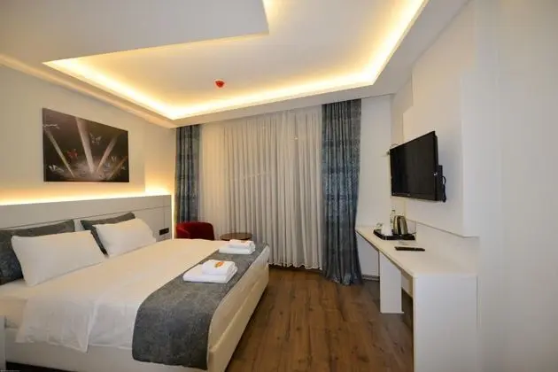 Çift Kişilik, Şehir Manzaralı