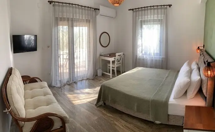 Delux Verandalı Oda 1, Bahçe Manzaralı, Verandalı