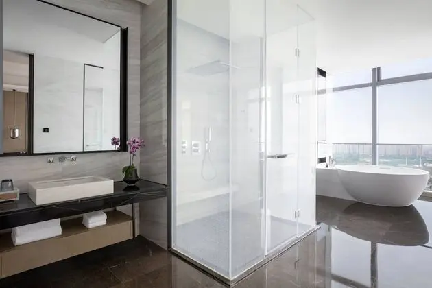 Oda, 1 En Büyük (King) Boy Yatak, Sigara İçilmez, Bahçe Manzaralı