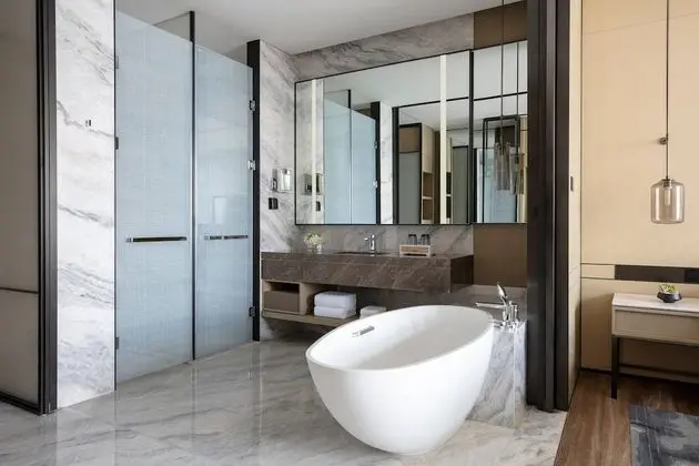 Oda, 1 En Büyük (King) Boy Yatak, Sigara İçilmez, Şehir Manzaralı