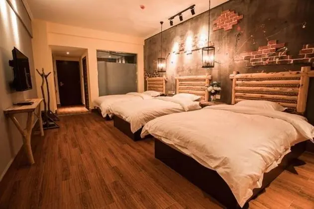 Design Üç Kişilik Oda