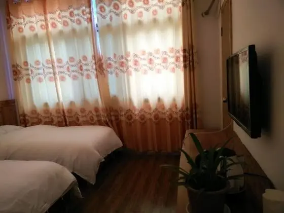Üç Kişilik Oda