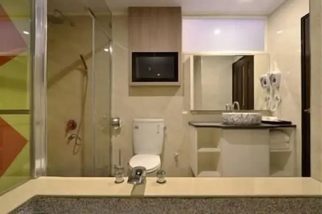 Standard Tek Büyük Yataklı Oda, Küvet, Dağ Manzaralı