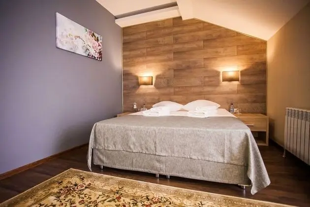 Standard Tek Büyük Yataklı Oda