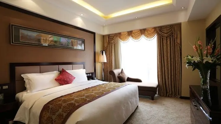 Standard Oda, 1 Büyük (Queen) Boy Yatak