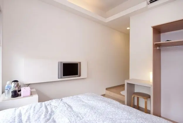 Comfort Tek Büyük Yataklı Oda