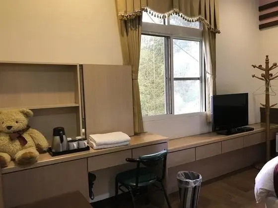 Standard Tek Büyük Yataklı Oda, Dağ Manzaralı