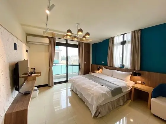 Deluxe Tek Büyük Yataklı Oda