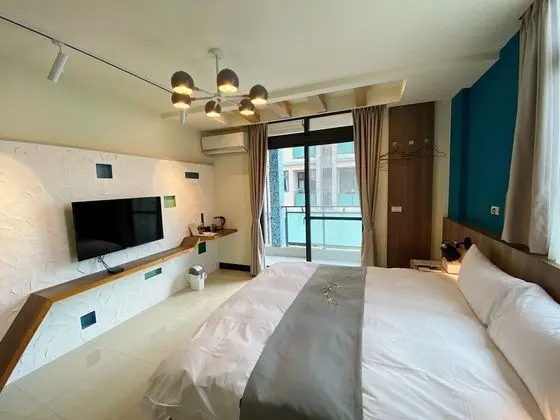 Deluxe Tek Büyük Yataklı Oda