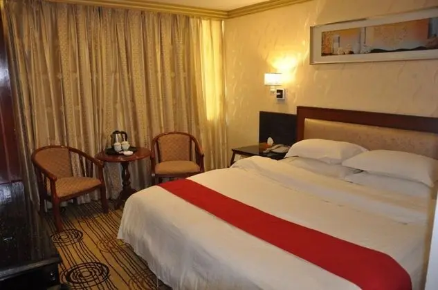 Deluxe Tek Büyük Yataklı Oda