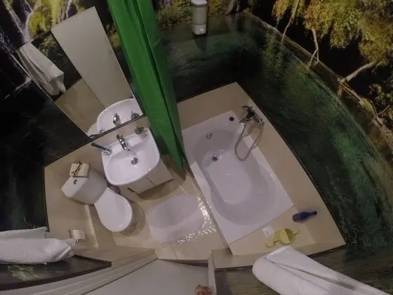 Comfort Tek Büyük Yataklı Oda, Küvet
