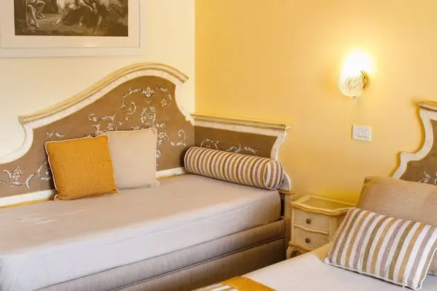 Tek Büyük veya İki Ayrı Yataklı Oda, Balkon