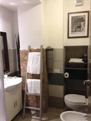 Üç Kişilik Oda, Birden Çok Yatak