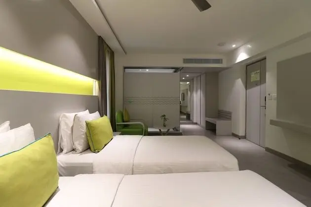 Deluxe Tek Büyük Yataklı Oda