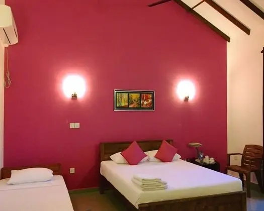Deluxe Üç Kişilik Oda, Havuz Manzaralı, Havuz Kenarı