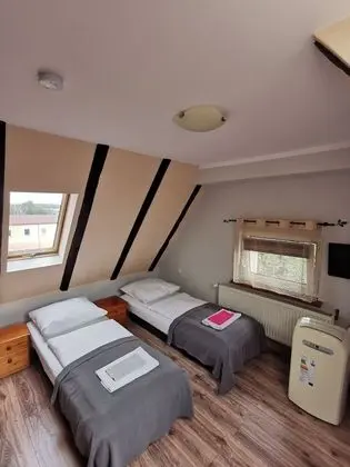 Standard Dört Kişilik Oda (34)