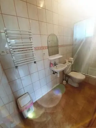 Standard Üç Kişilik Oda (1)