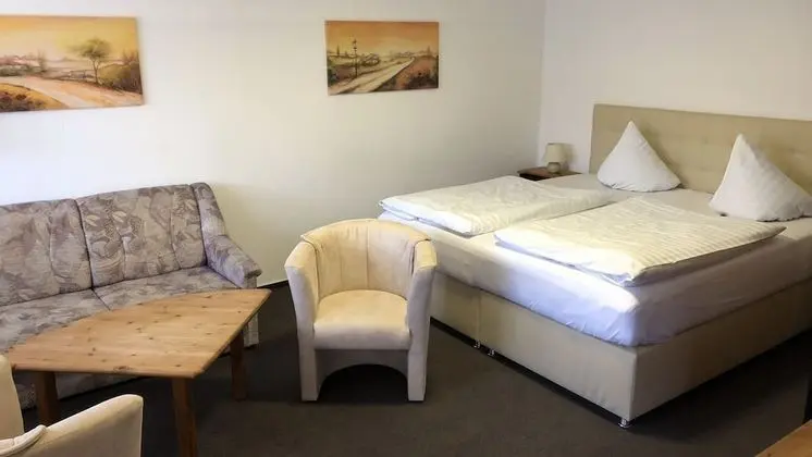 Tek Büyük Yataklı Oda