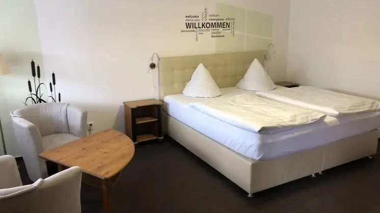 Tek Büyük Yataklı Oda