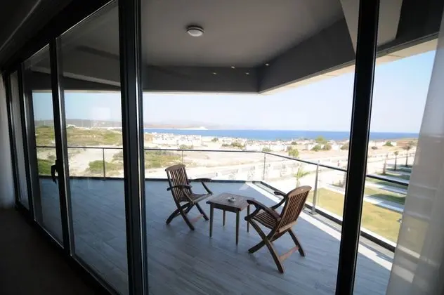 https://imagessl.etstur.com/files/images/hotelImages/TR/92881/l/Zigana-Resort-Alacati-Oda-259172.jpg
