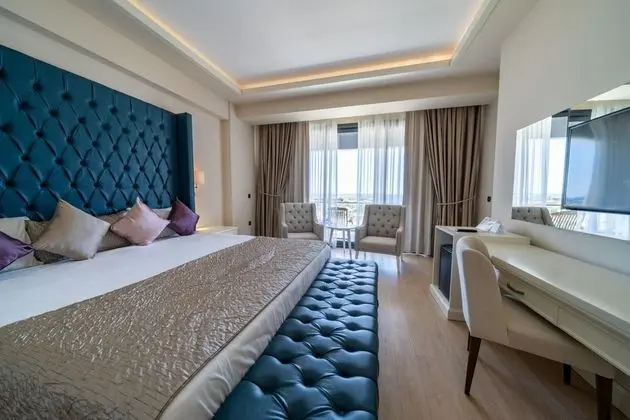 Suite Oda Yatak Odası