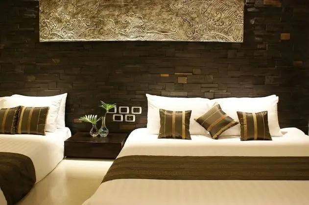 Premium Villa Garden View