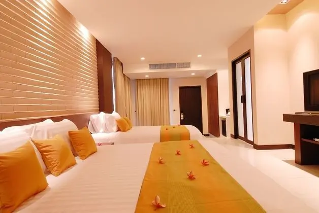 Premium Villa Garden View