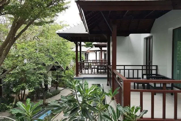 Premium Villa Garden View
