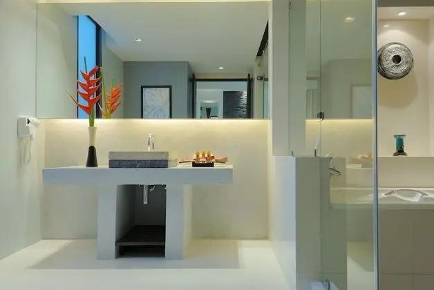 Premium Villa Garden View