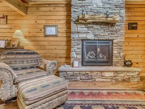 Kulübe, Birden Çok Yatak (Zigzag Mountain Lodge)