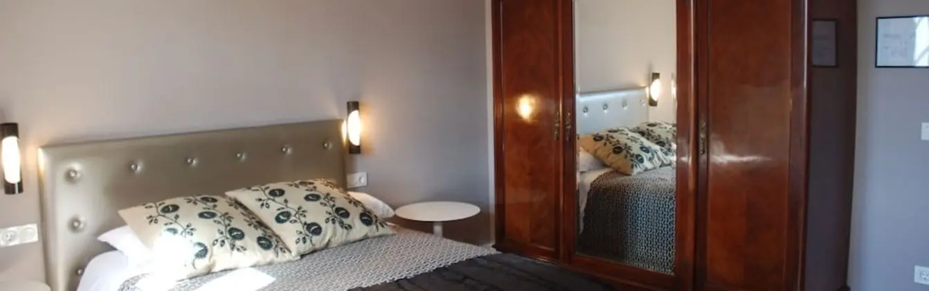 Tek Büyük Yataklı Oda, Sigara İçilmez, Dağ Manzaralı