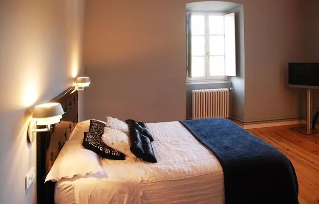 Tek Büyük Yataklı Oda, Sigara İçilmez, Dağ Manzaralı