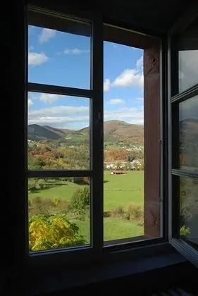 Tek Büyük Yataklı Oda, Sigara İçilmez, Dağ Manzaralı