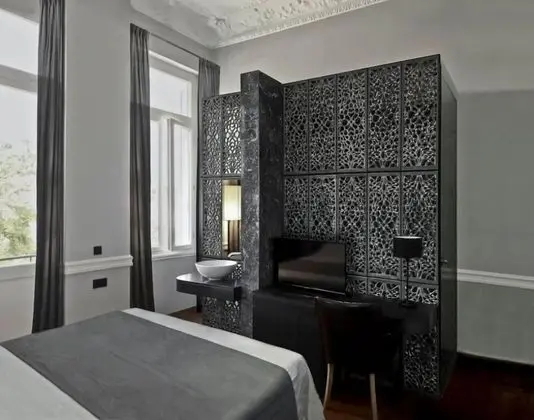 Tek Büyük Yataklı Oda (Acropolis View)