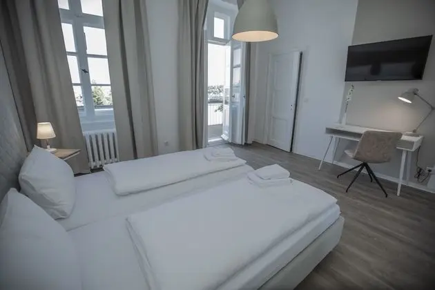 Tek Büyük Yataklı Oda, Ortak Banyo, Liman Manzaralı (Nr. 7)