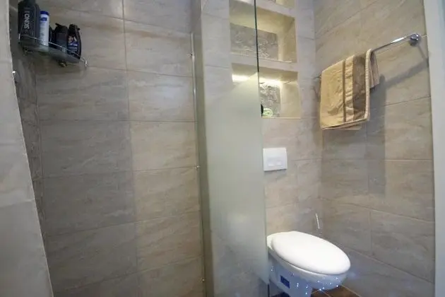 Tek Kişilik Oda (5R)